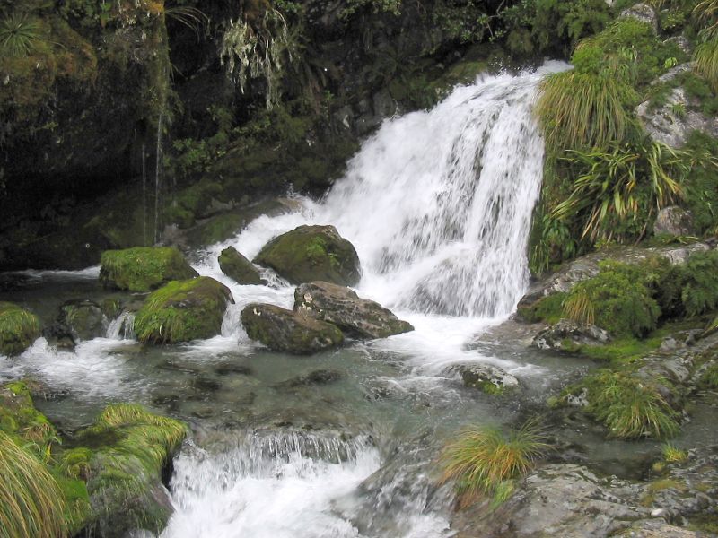 waterfall4.jpg